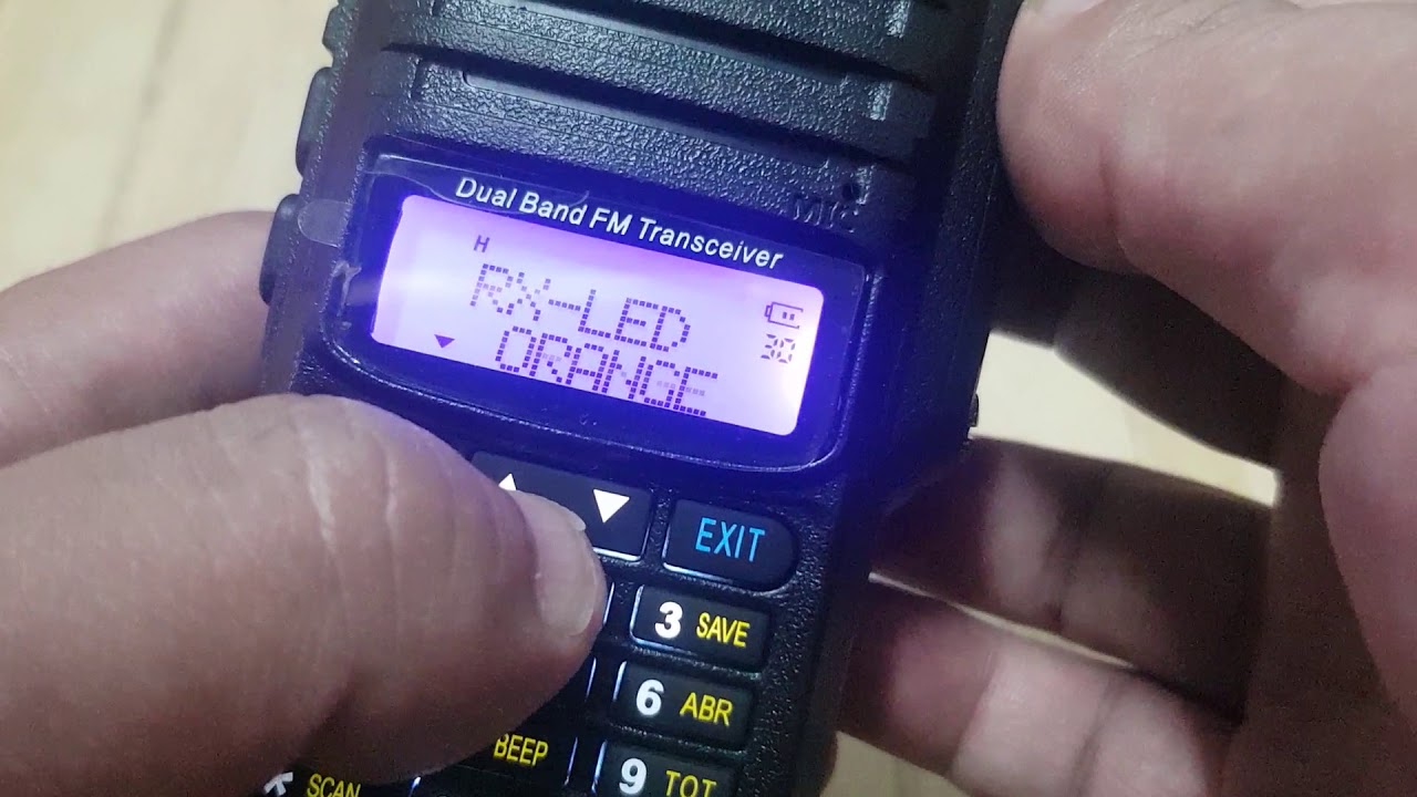 วิธีเปลี่ยนสีไฟภาครับส่ง Baofeng UV 9R Plus