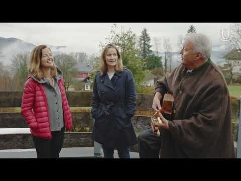 Lied des Monats "April" - Juche, da Schnee geht weg // UNSA OANS // Almbach Dreigesang