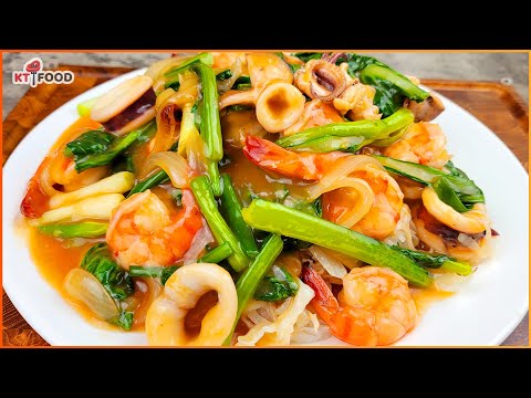 Video Bí Quyết làm SỐT XÀO HỦ TIẾU - Hủ Tiếu Tiều Độc Nhất... - youtube