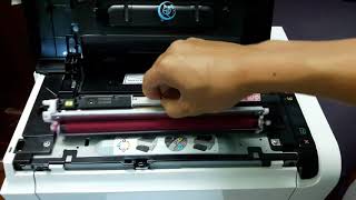 HP LaserJet Pro Color Printer - Remove cartridge - YouTube