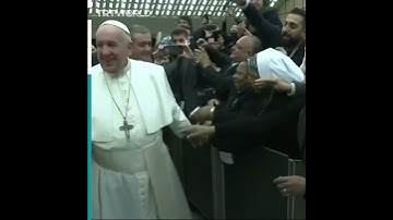 ‘Don’t bite’: Pope Francis ‘jokes’ to a nun