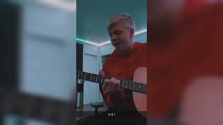 Carson Lueders - signing U&I on he's IG story