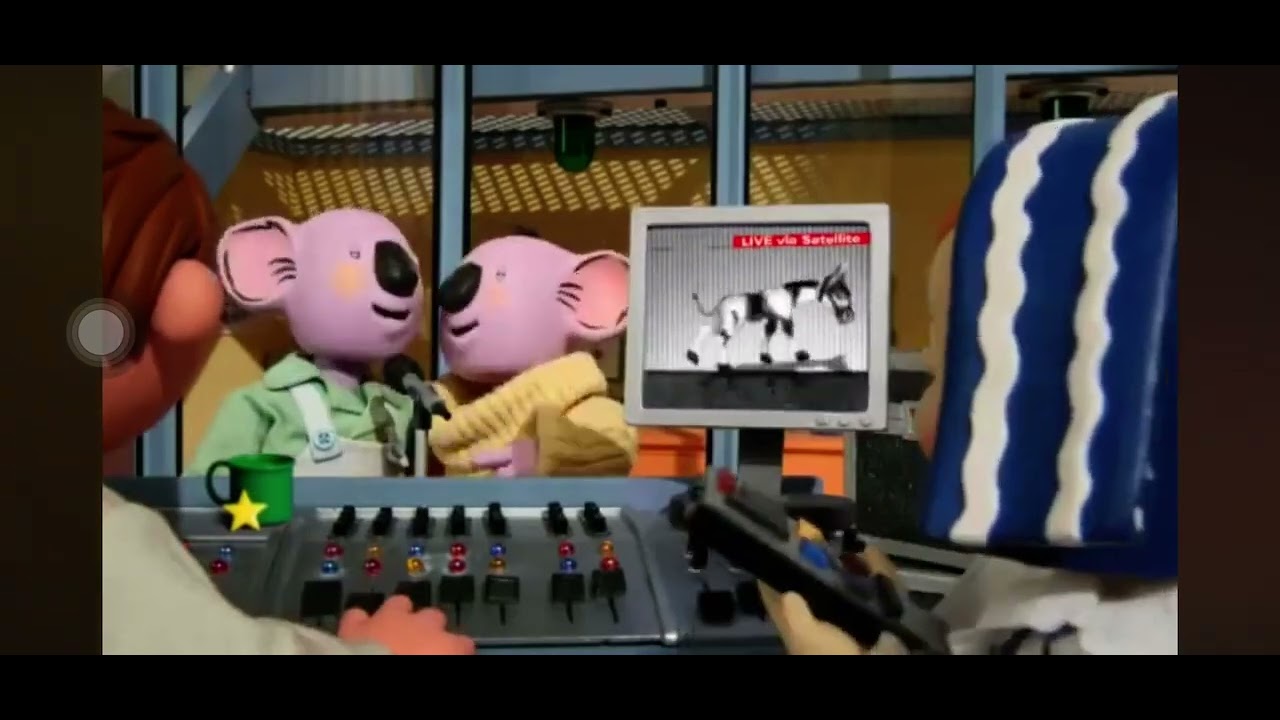 Frank And Buster Koala Singing