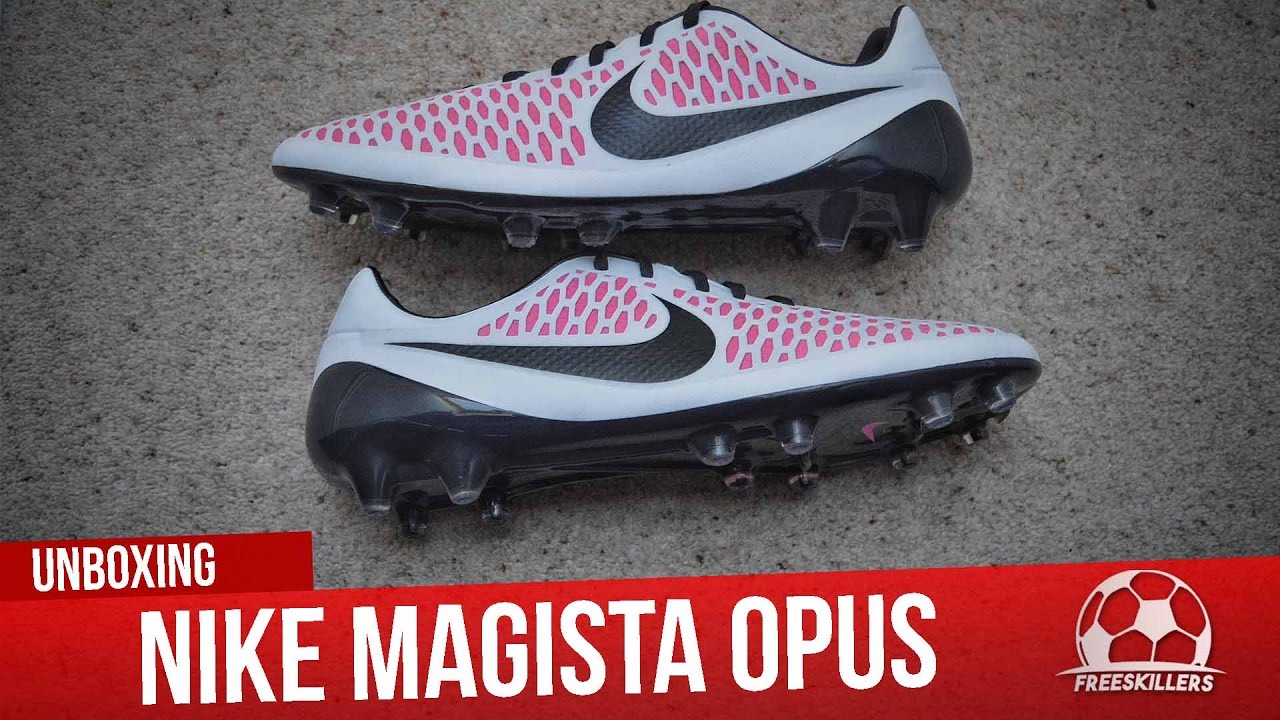 nike magista opus radiant reveal