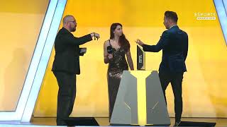 Richard Lewis slams Polygon, Waypoint & Kotaku in Journalism awards acceptance speech