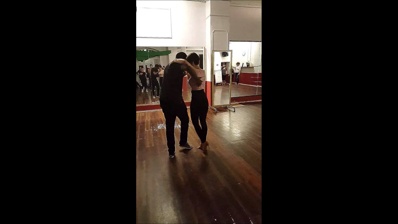 Kizombaclass in Berlin by Theo&Jagaa