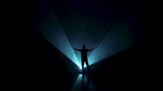 guide / audio-visual performance / trailer