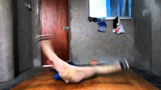 Bboy Eddy Dklle Crew - Practice In My Room