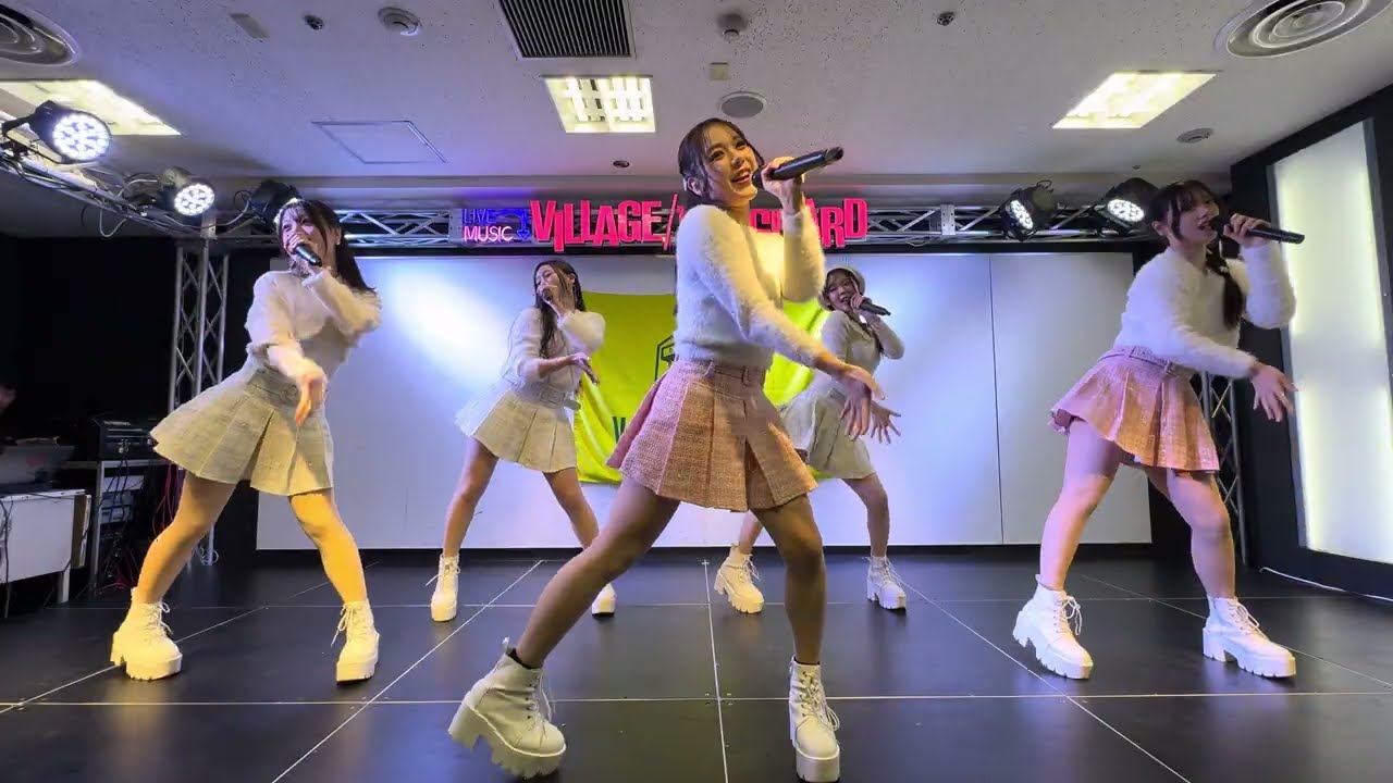 2FACE 2026/02/06 Full Ver.リリースイベント @ ヴィレッジヴァンガードさっぽろ東急店