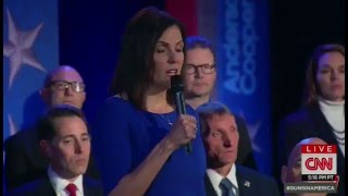 'American Sniper' Widow Taya Kyle Takes on Obama at Town Hall on Guns: 'We Cannot Outlaw Murder'