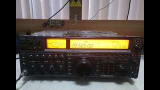 ICOM IC-775DSP достойный Старичок!