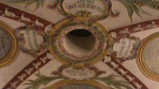 Video voorbeeld van "La suggestiva Chiesa dei Martiri: ma cosa c'entrano le Catacombe di Roma?"