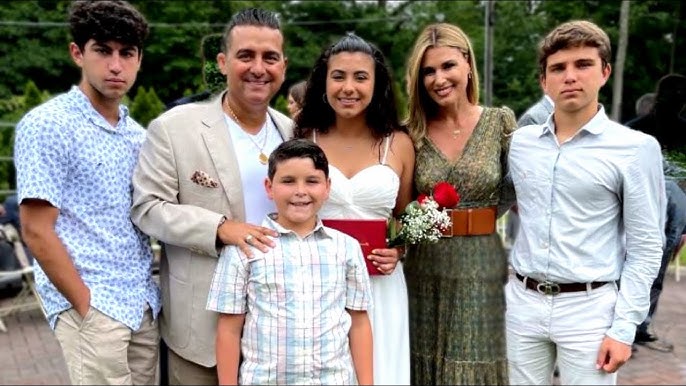 Buddy Valastro's Kids Sofia and Buddy Jr. Issue Heartfelt Update About  Working with Their Dad - YouTube