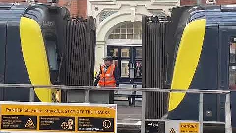 SWR class 444 joining up at Bournemouth 