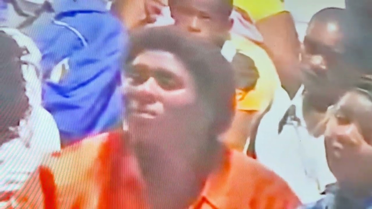 Dr SD Gumbi, kuyashiywa izinto mawuzolandela uJesu 😭😭🙏🙌