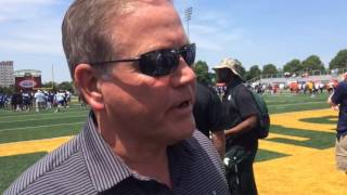 Brian Kelly Talks About Restarting Notre Dames Rivalry With Michigan