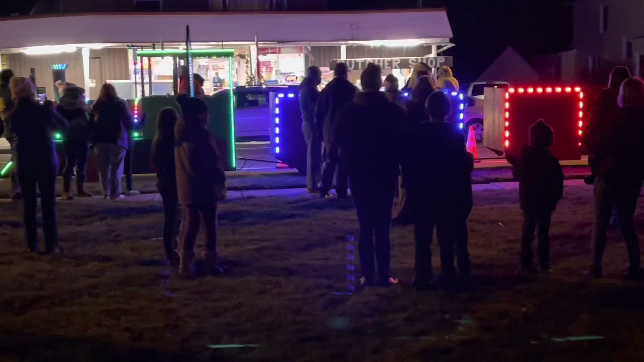 Santa Claus lights the Christmas trees in Scio 2021 YouTube