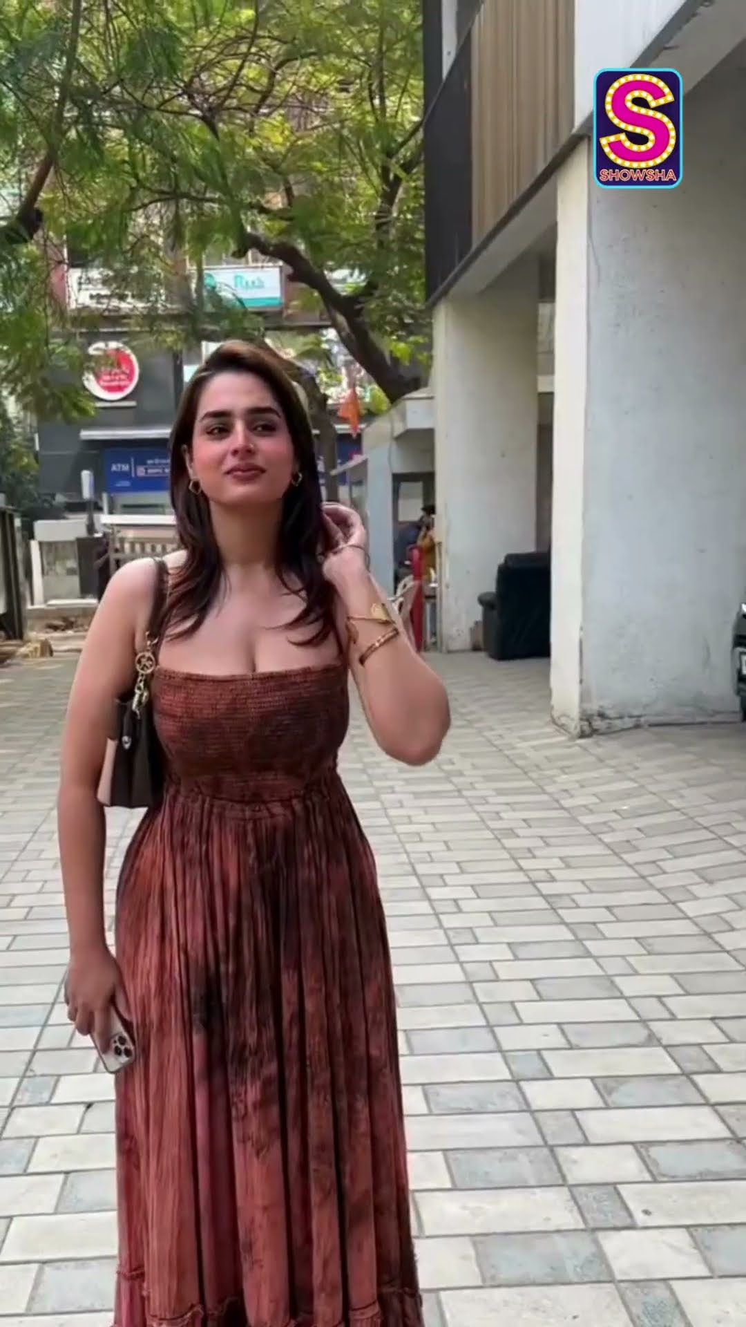 Backless And Fabulous! Ayesha Khan’s Brown Dress Has Us Swooning! | Ayesha Khan | N18S | #shorts