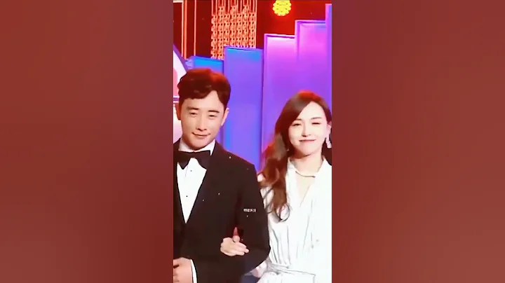 #唐嫣 #羅晉 走到哪都是十指緊扣，婚後唐嫣被寵成公主，娛樂圈真模範夫妻！ - 天天要聞