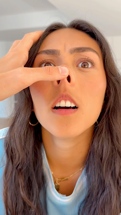 I used her nose to charge my iphone 🤣📱 #shorts #funny #couple ib: @TheQuistFamily