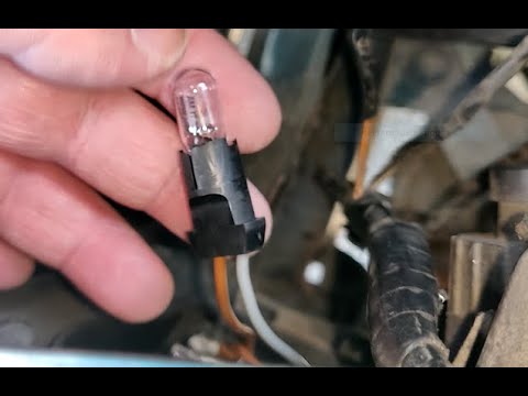 BMW E36 parking light bulb replacement