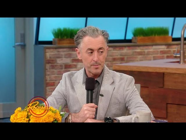 Alan Cumming Sings for His Supper | Rachael Ray Show