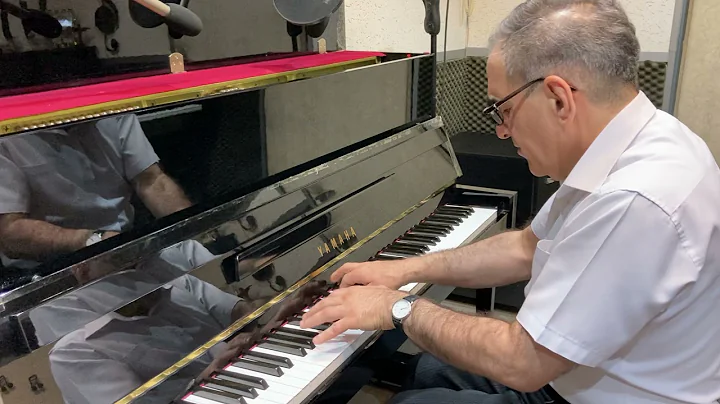 Andreh Mooradian Piano -