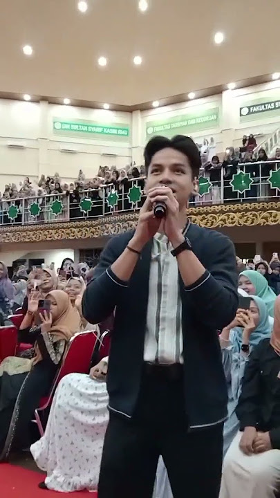 Wow rameee.. konser religi digandrungi gen Z #sholawat #adzando