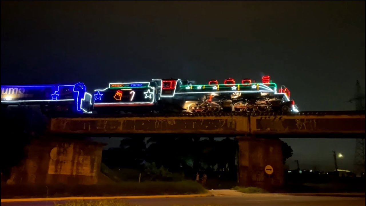 Maria Fumaça iluminada de Natal 2023 - Araucária, Tatuquara e Iguaçu