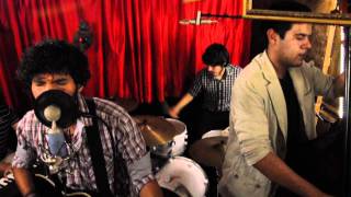 Mauricio Solo - Estrellas y Destinos | Holy Bear Live Sessions