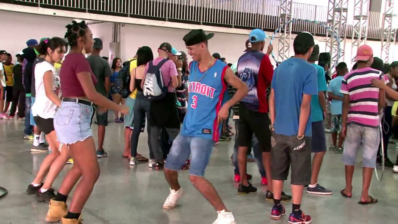 Rolezinho no CCJ - 11/05/2016 vivo y85