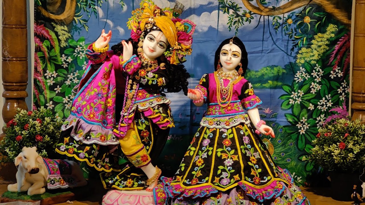 The art of deity dressing - Radha krishna