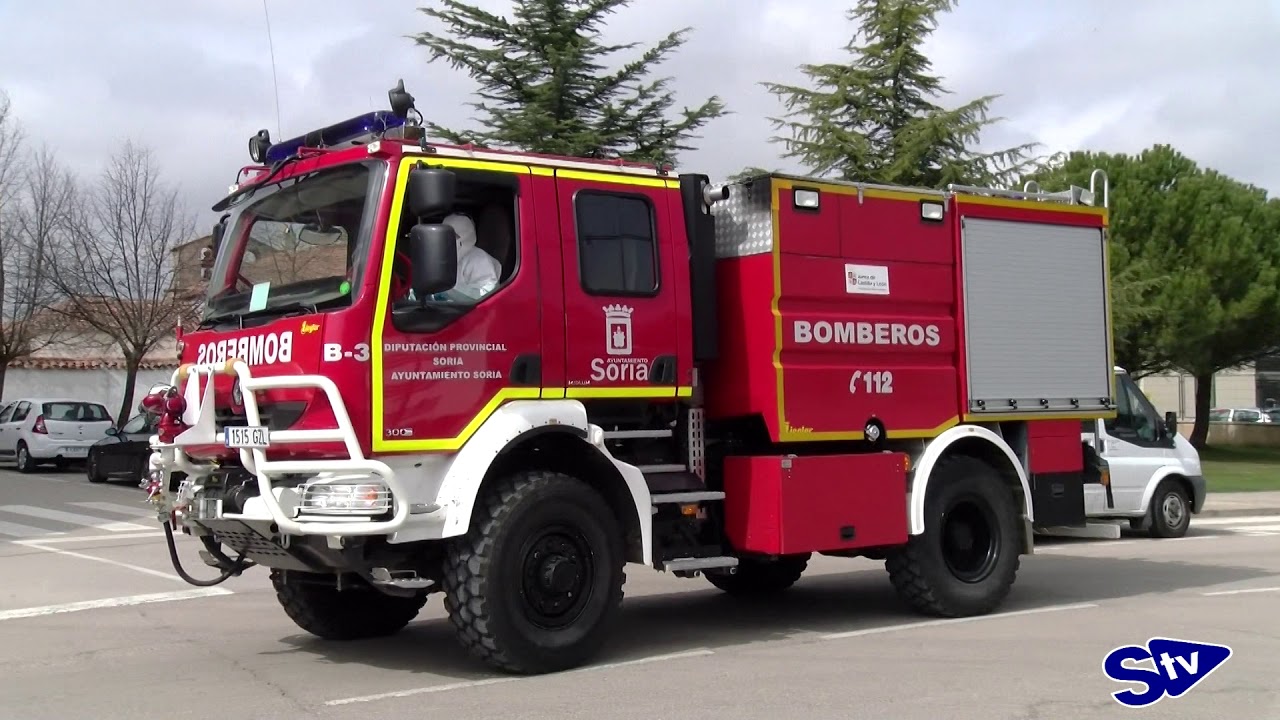 serie Peregrino robot Los Bomberos hacen sonar sus sirenas frente al hospital - YouTube