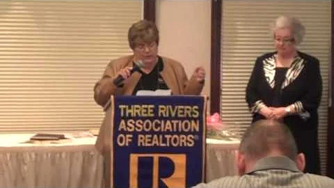 Theresa Lamb earning the Lifetime Achievement Award