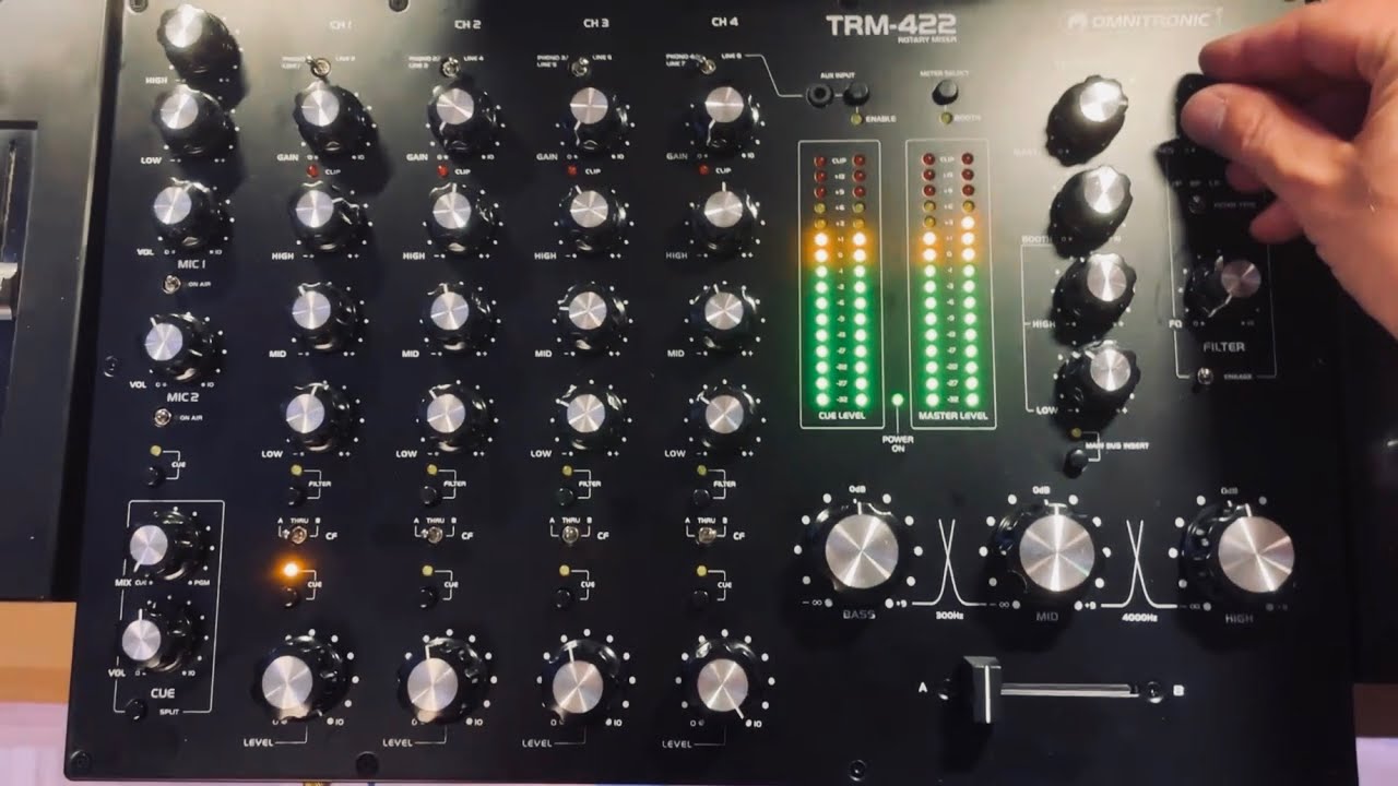 Omnitronic TRM-422 Chicago # 1 /  Jack / Chicago House /  Vinyl Mix