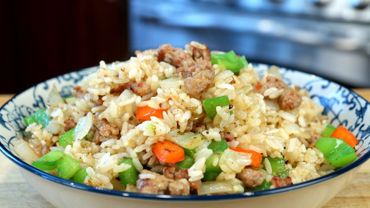 Easy Fusion Fried Rice 香肠炒饭 | ChineseHealthyCook