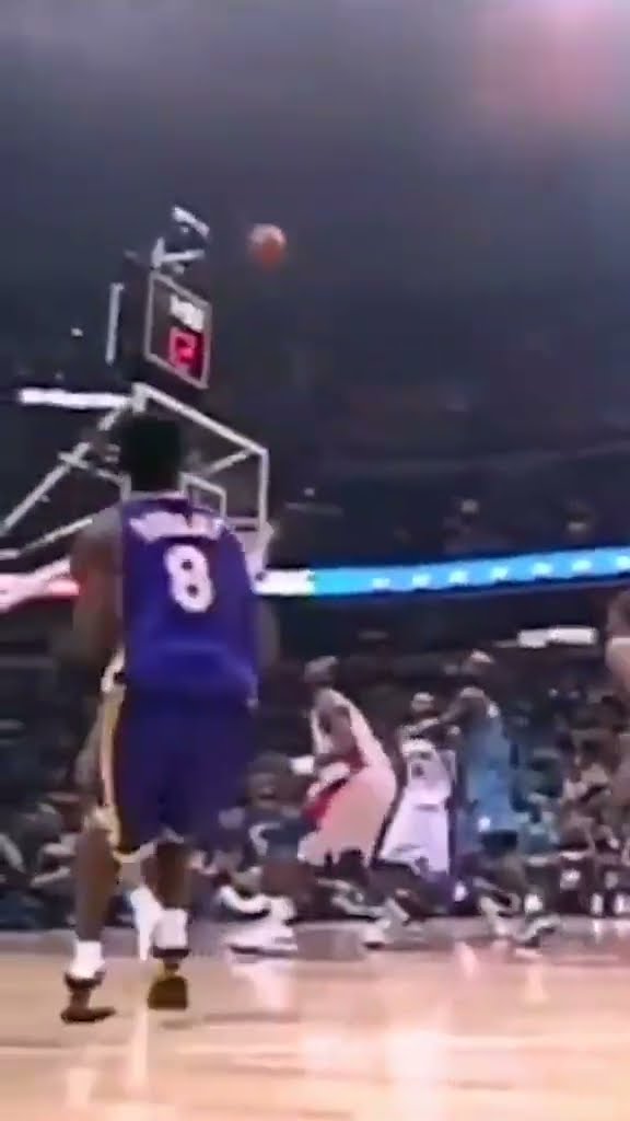 This 2001 NBA All-Star game camera angle goes hard ?