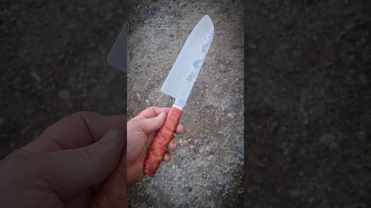 кованый Сантоку ручной работы.