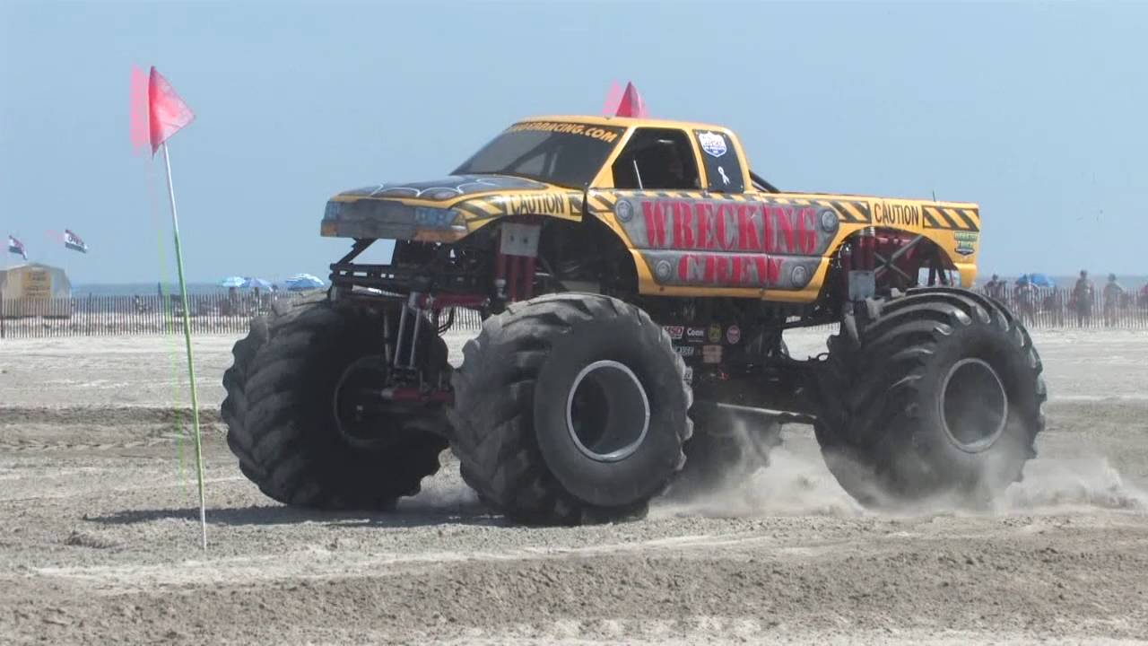 2016 Monster Trucks