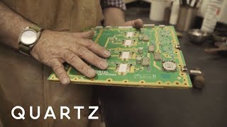 Making jewelry from the gold in computers