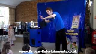 Krisgar Entertainments, children's entertainer bedfordshire