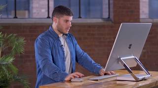 LIVETILES STUDIO: 6. ADDING A SOCIAL SECTION screenshot 4