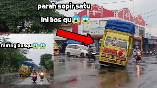 virall oleng saat hujan deras,jalan licin😱😱😱//liat apa yang akan terjadi😱