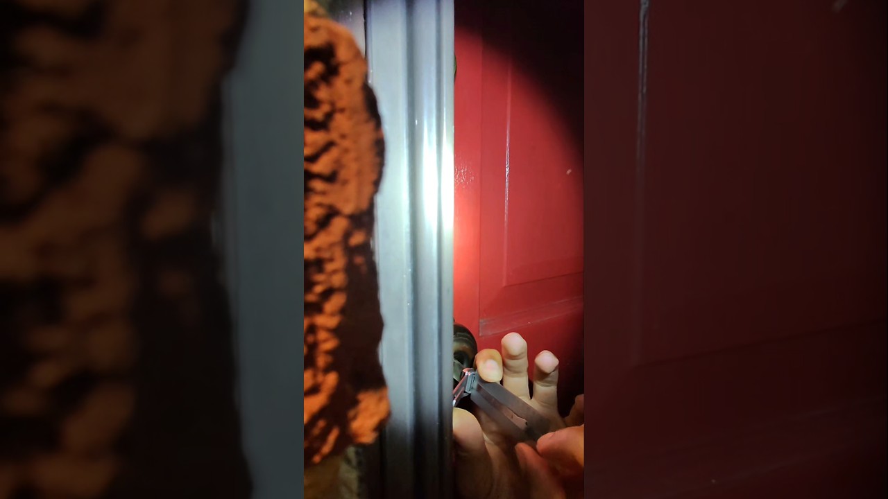 house lock out using lishi tool 