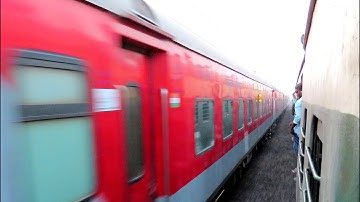 130 kmph Parallel Overtake | Howrah RAJDHANI overtakes my EMU at full ferocity