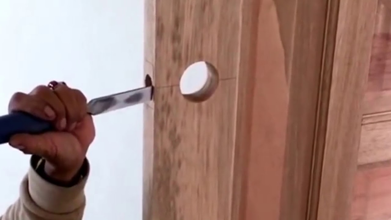 cara pasang tombol pintu