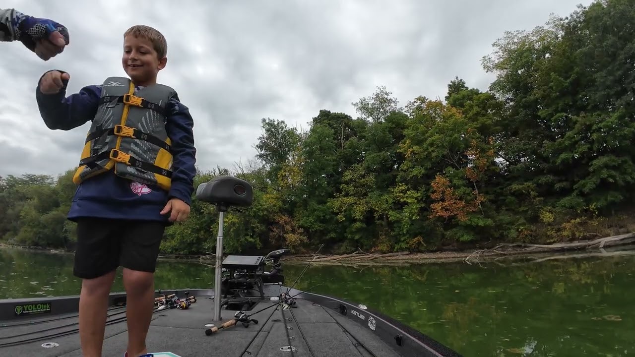 Scoping Out Bass with My Son JoJo – Blue Marsh Lake Fishing
