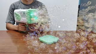 Bazooka Bubble Gun with 79 Holes Unboxing 2022  -  Electric Bubble Machine screenshot 5