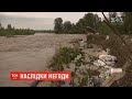 Удар стихії: селяни у Карпатах рятують свої обійстя від великої води