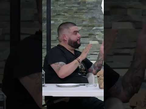 Yo al mío le digo Arnold.